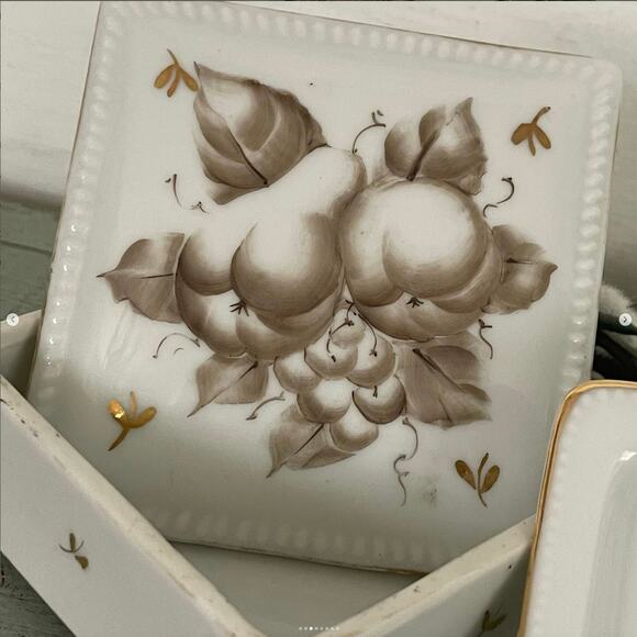 Vintage Coaster Trinket Box Brown Hand Painted Fruit Flower Square Porcelain - Picture 3 of 8